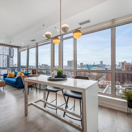 Luxury 2 Bedroom In The Heart Of Entertainment District W/ Cn Tower View Toronto Extérieur photo