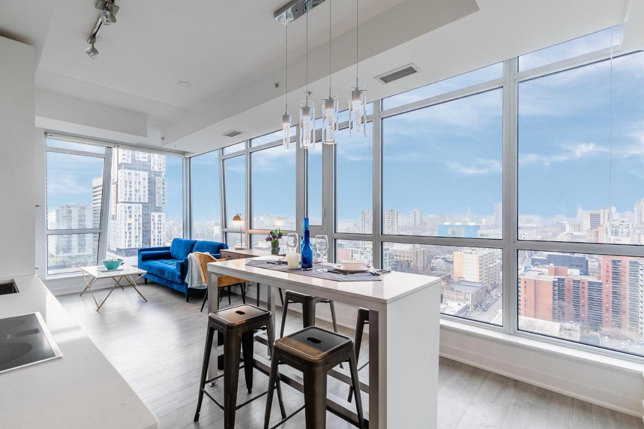 Luxury 2 Bedroom In The Heart Of Entertainment District W/ Cn Tower View Toronto Extérieur photo