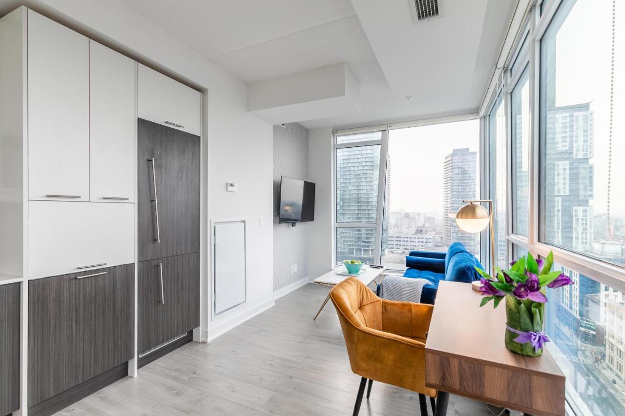 Luxury 2 Bedroom In The Heart Of Entertainment District W/ Cn Tower View Toronto Extérieur photo