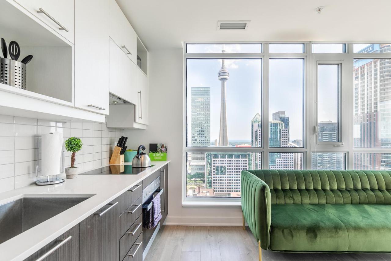 Luxury 2 Bedroom In The Heart Of Entertainment District W/ Cn Tower View Toronto Extérieur photo