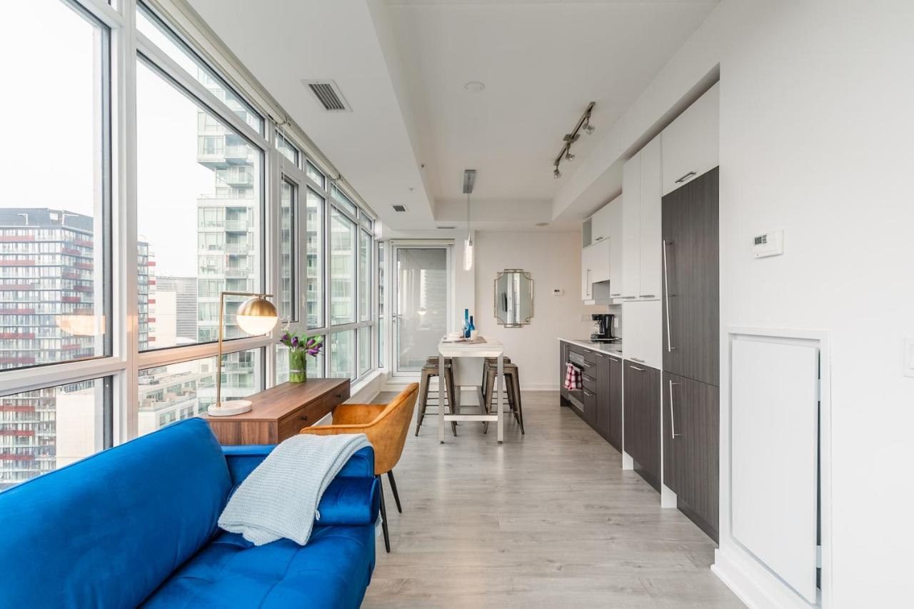 Luxury 2 Bedroom In The Heart Of Entertainment District W/ Cn Tower View Toronto Extérieur photo
